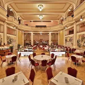 ariston.praguehotelsweb.com/